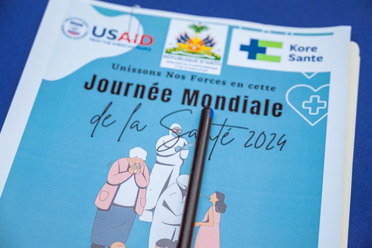 A stack of papers from the Kore Sante 2024 symposium
